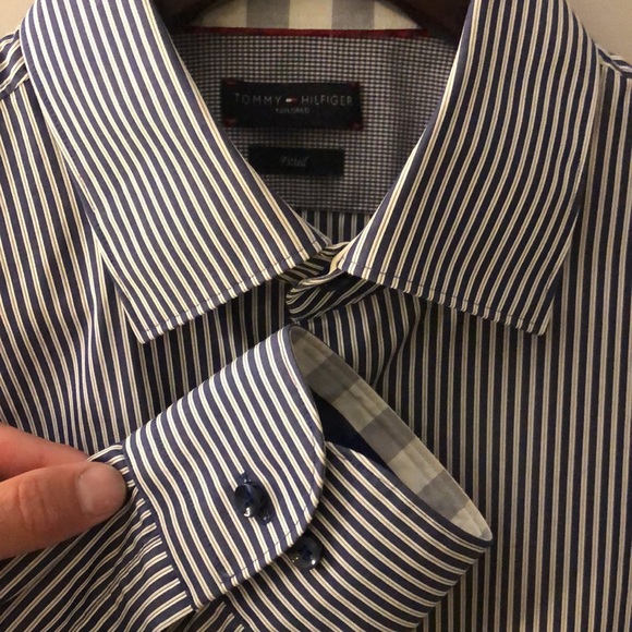 👔 Tommy Hilfiger Dress Shirt 👔 - Picture 4 of 8